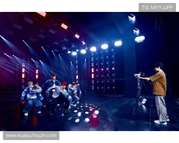 海星直播网娱乐携手知名艺人,打造明星直播新潮流 海星直播网娱乐携手知名艺人,打造明星直播新潮流